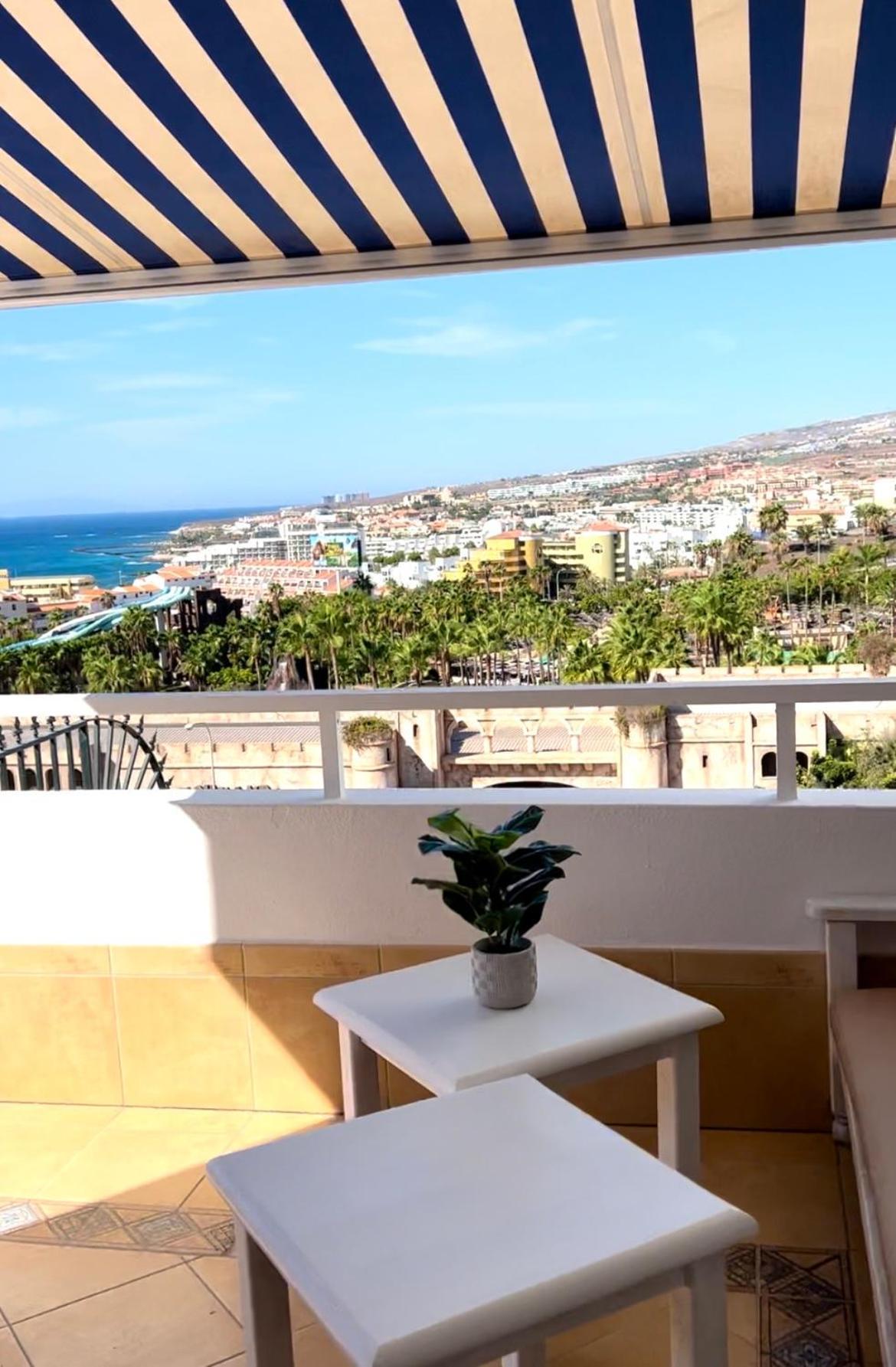 אדחה Lovely Sunny Apartment מראה חיצוני תמונה